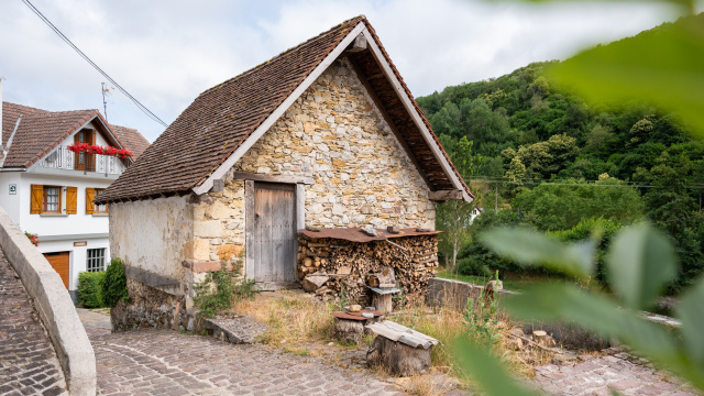 Granary House Domenench