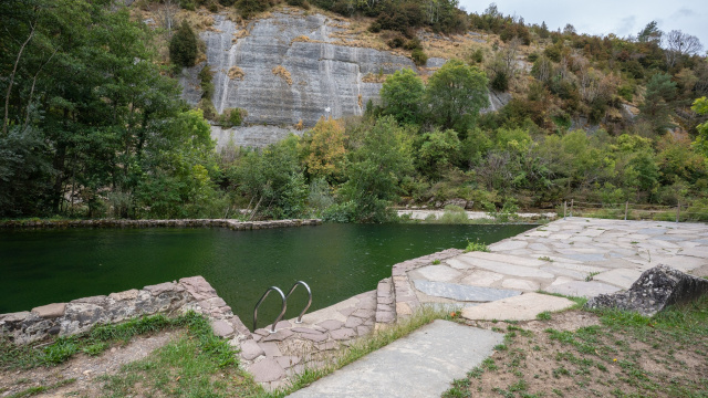 ZONA DE BAÑO DE OROZ-BETELU