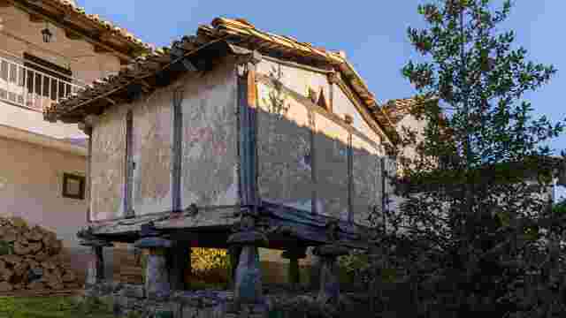 Hórreo de Casa Ballaz